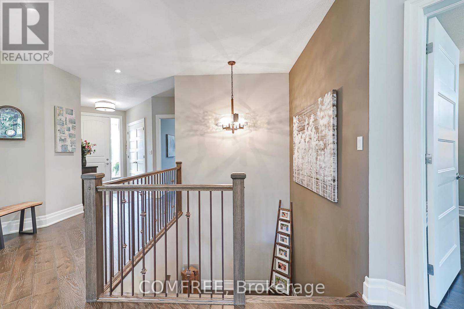 106 High Bluff Lane, Blue Mountains, ON - Indoor Photo Showing Other Room