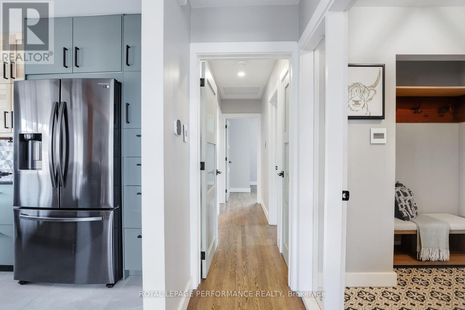 2320 Nerta Street, Ottawa, ON - Indoor