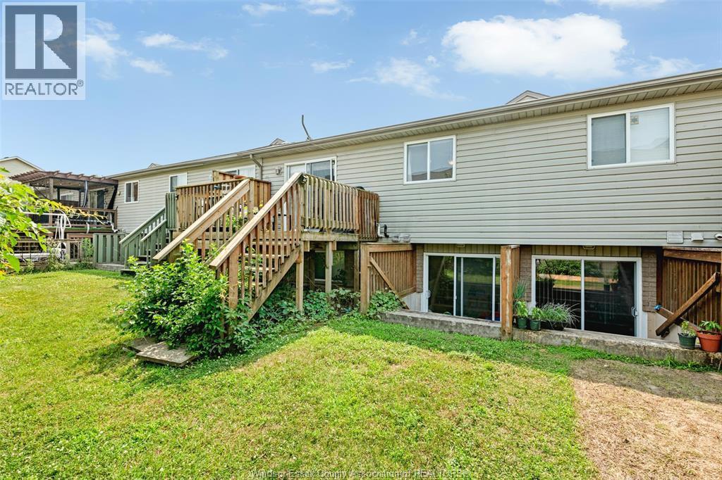 1678 Fieldcrest, Tecumseh, ON - Outdoor With Exterior