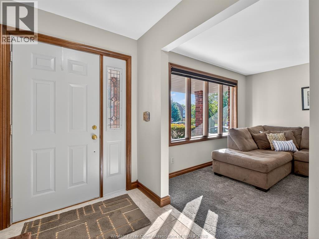 2392 Via Vita Street, Windsor, ON - Indoor