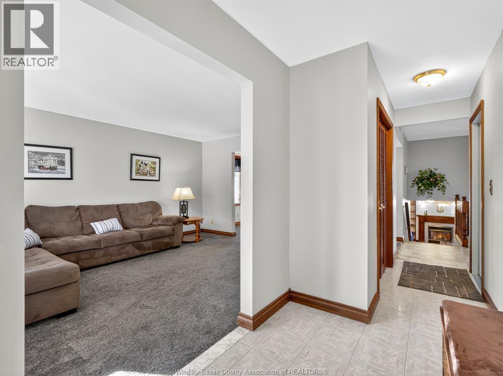 2392 Via Vita Street, Windsor, ON - Indoor