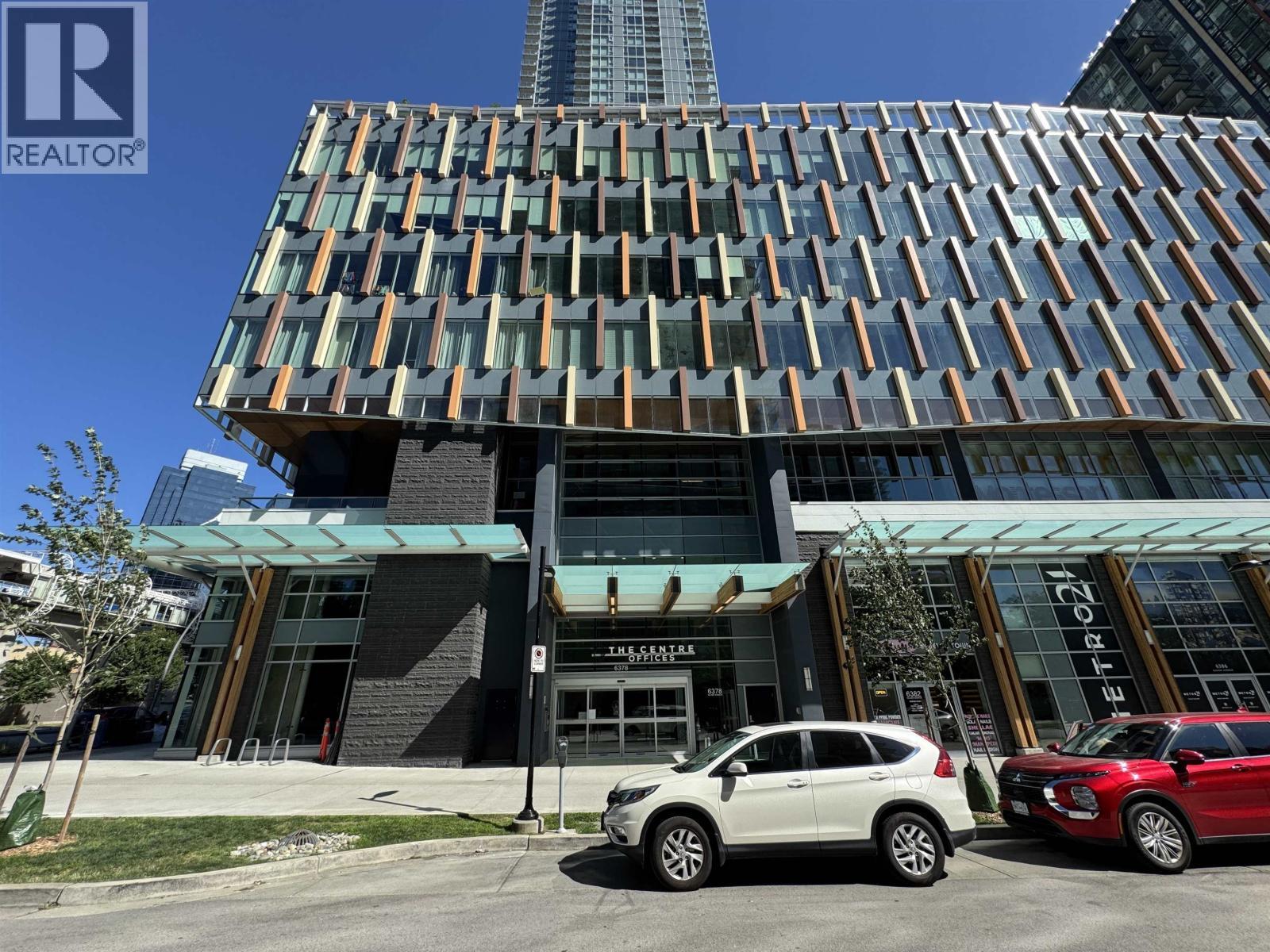 427 6378 Silver Avenue, Burnaby, BC