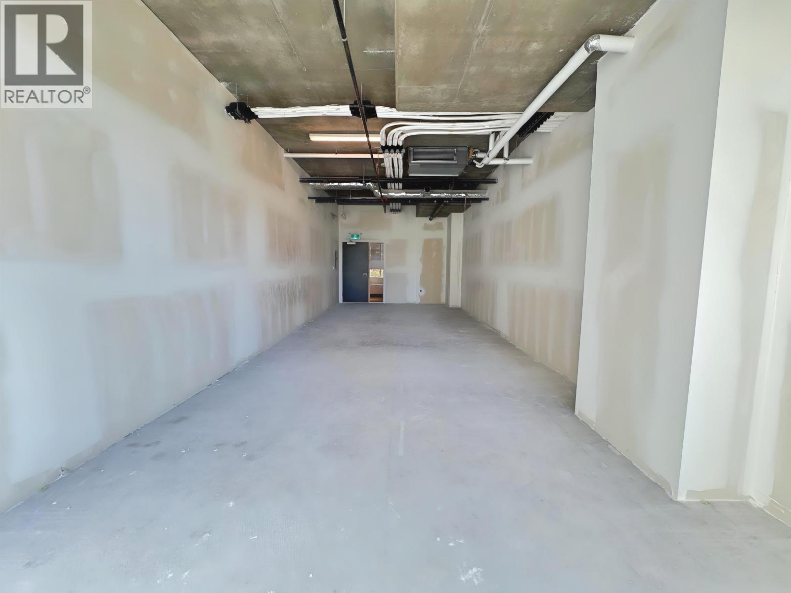 427 6378 Silver Avenue, Burnaby, BC