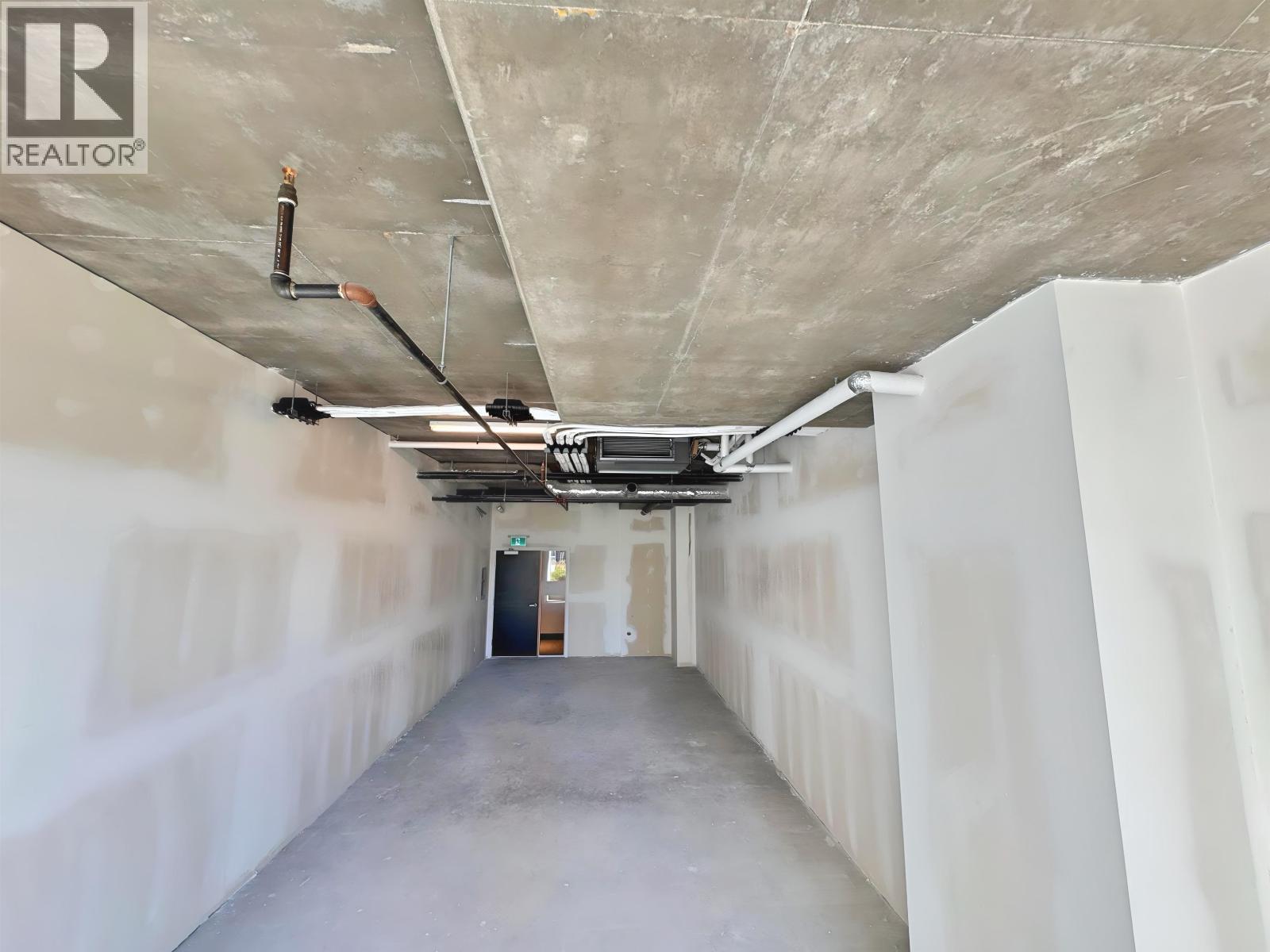 427 6378 Silver Avenue, Burnaby, BC