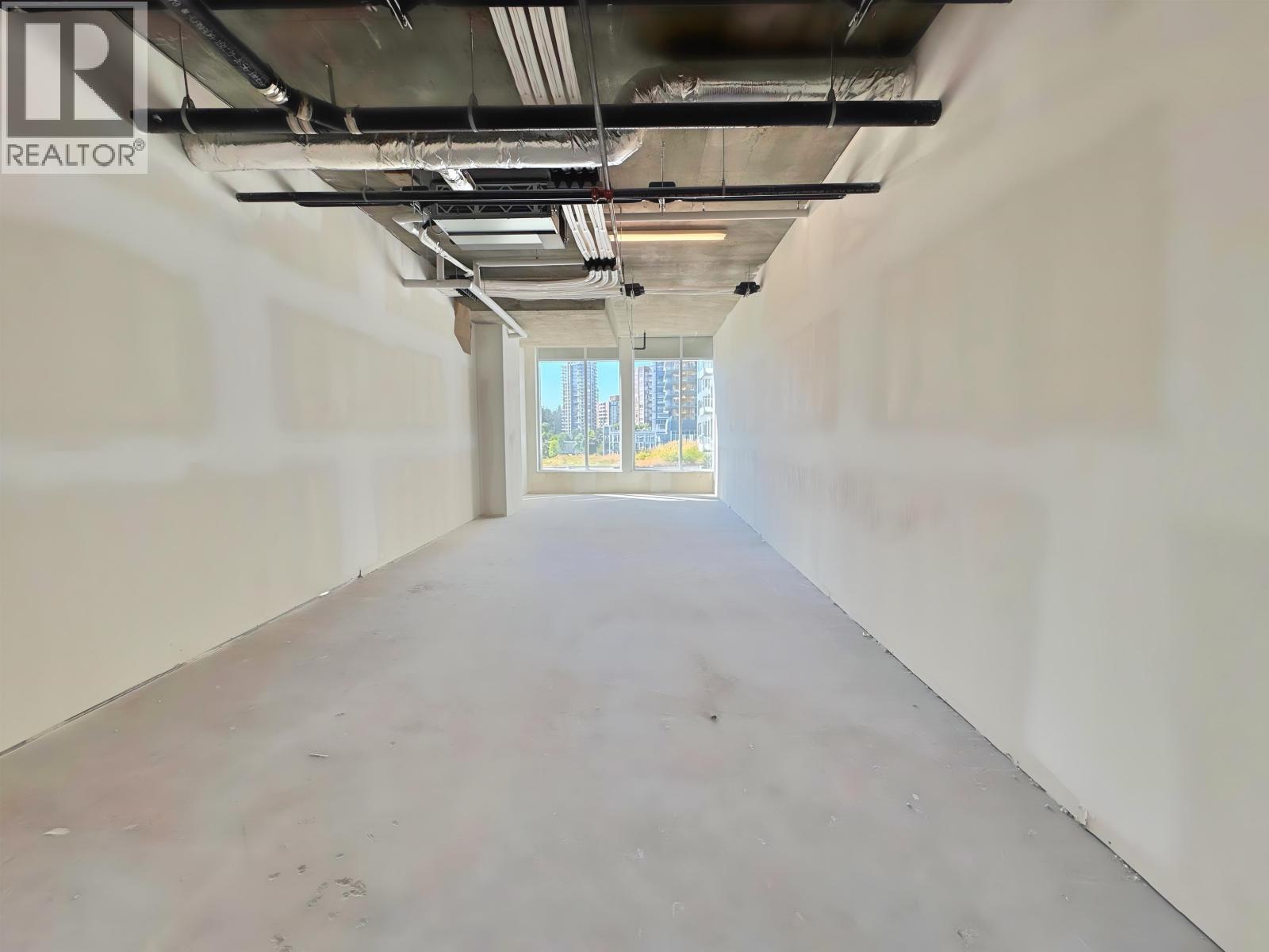 427 6378 Silver Avenue, Burnaby, BC