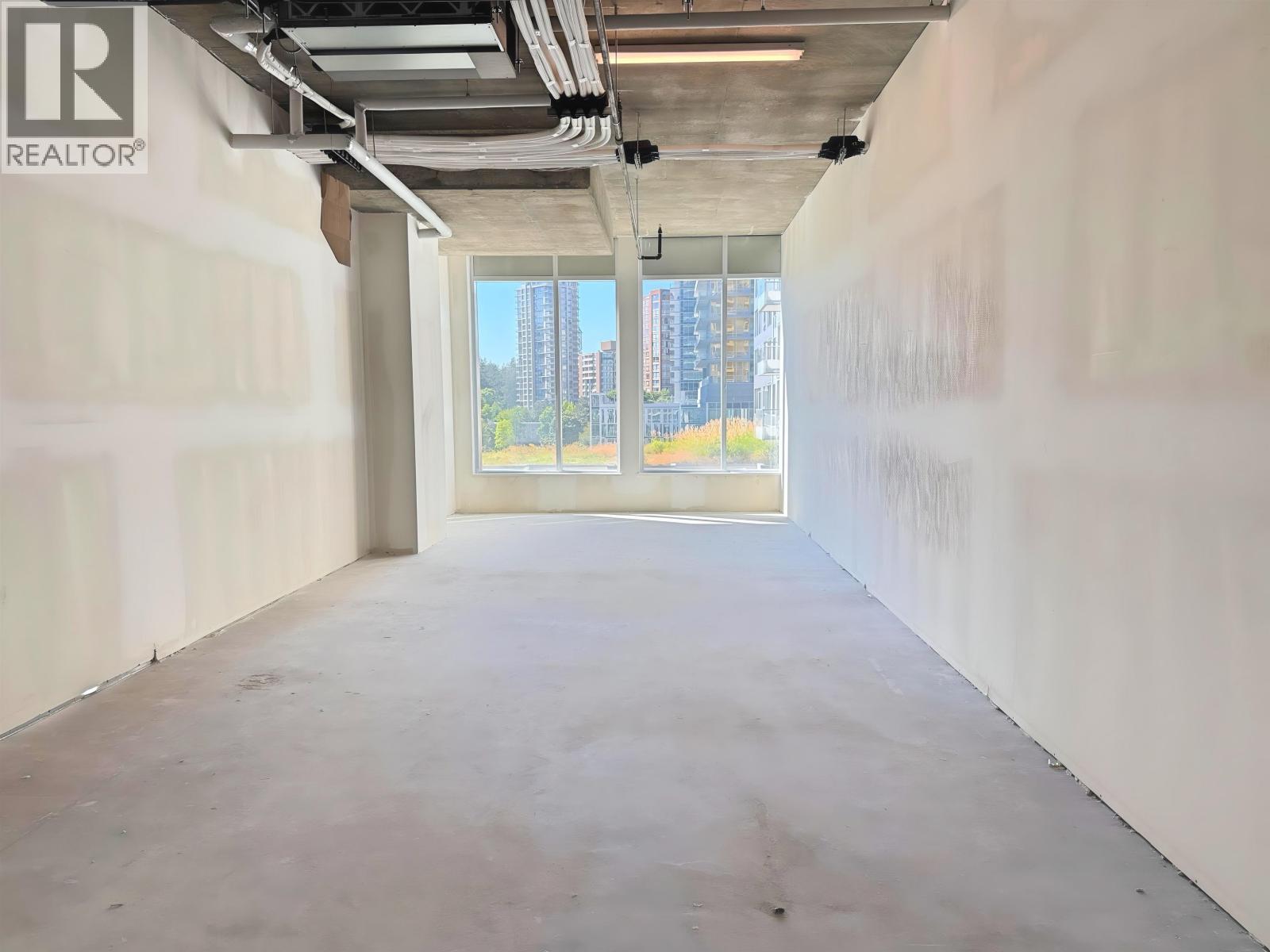 427 6378 Silver Avenue, Burnaby, BC