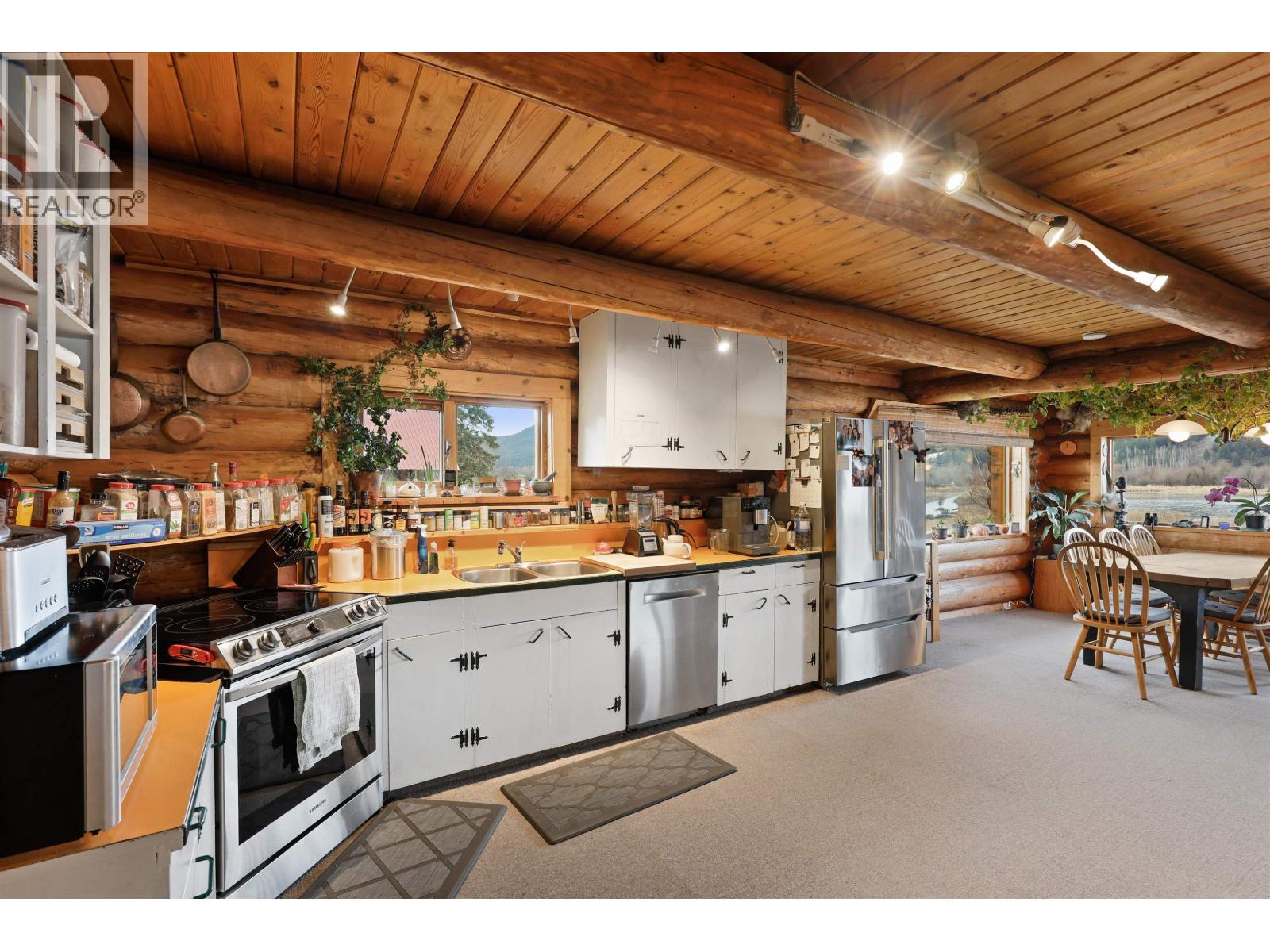 4454 Newall Road, Canim Lake, BC