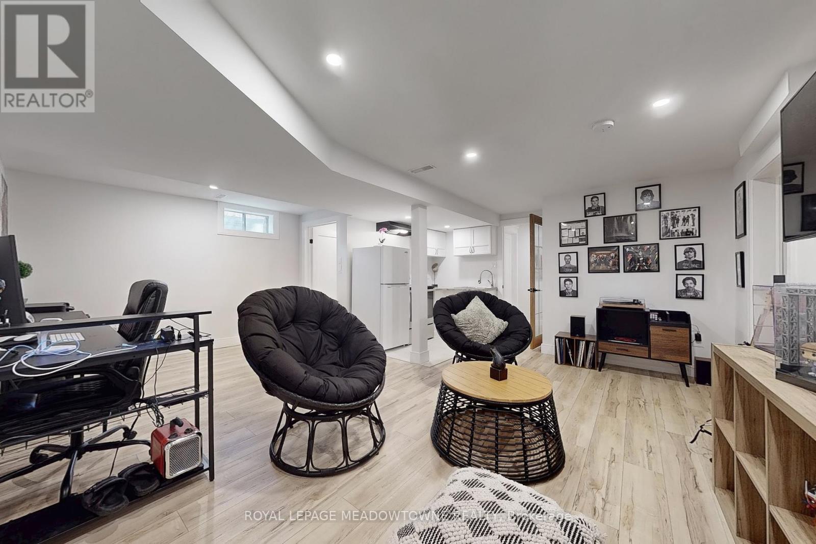 365 Celtic Drive, Hamilton, ON - Indoor