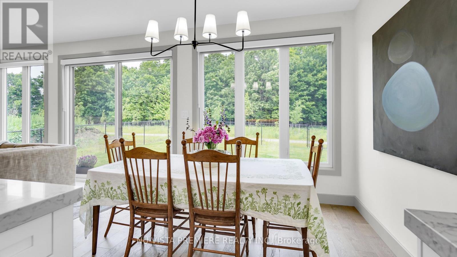 3998 Big Leaf Trail, London South (South V), ON - Indoor Photo Showing Dining Room