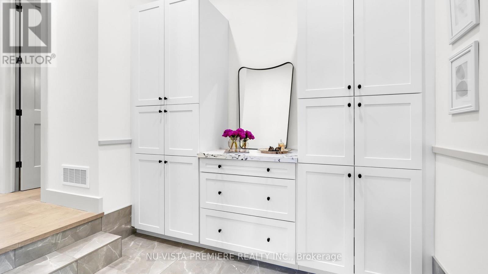 3998 Big Leaf Trail, London South (South V), ON - Indoor Photo Showing Other Room