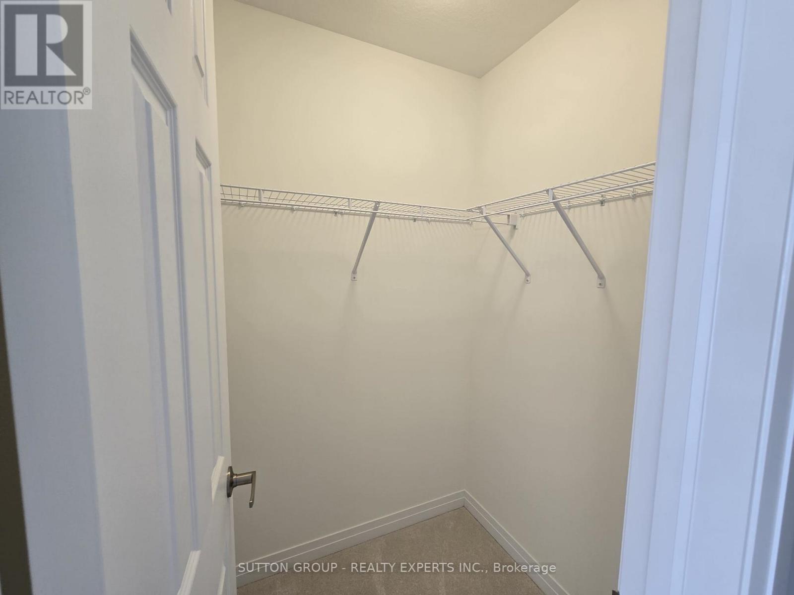 11 Greig Street, Brantford, ON - Indoor With Storage