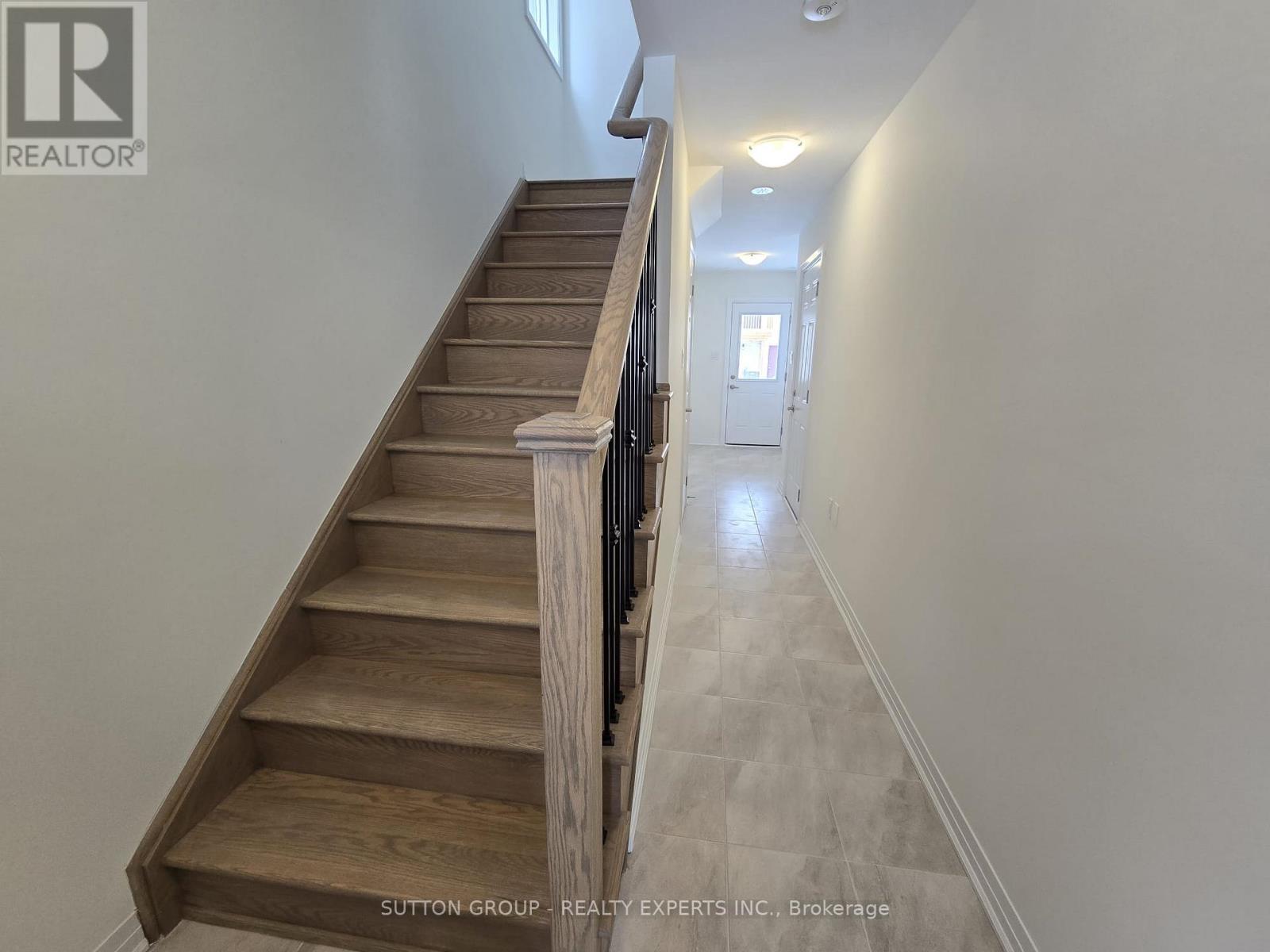 11 Greig Street, Brantford, ON - Indoor Photo Showing Other Room