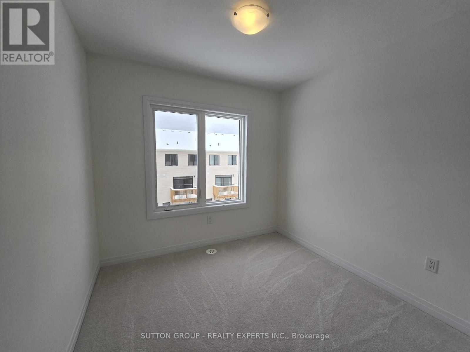 11 Greig Street, Brantford, ON - Indoor Photo Showing Other Room