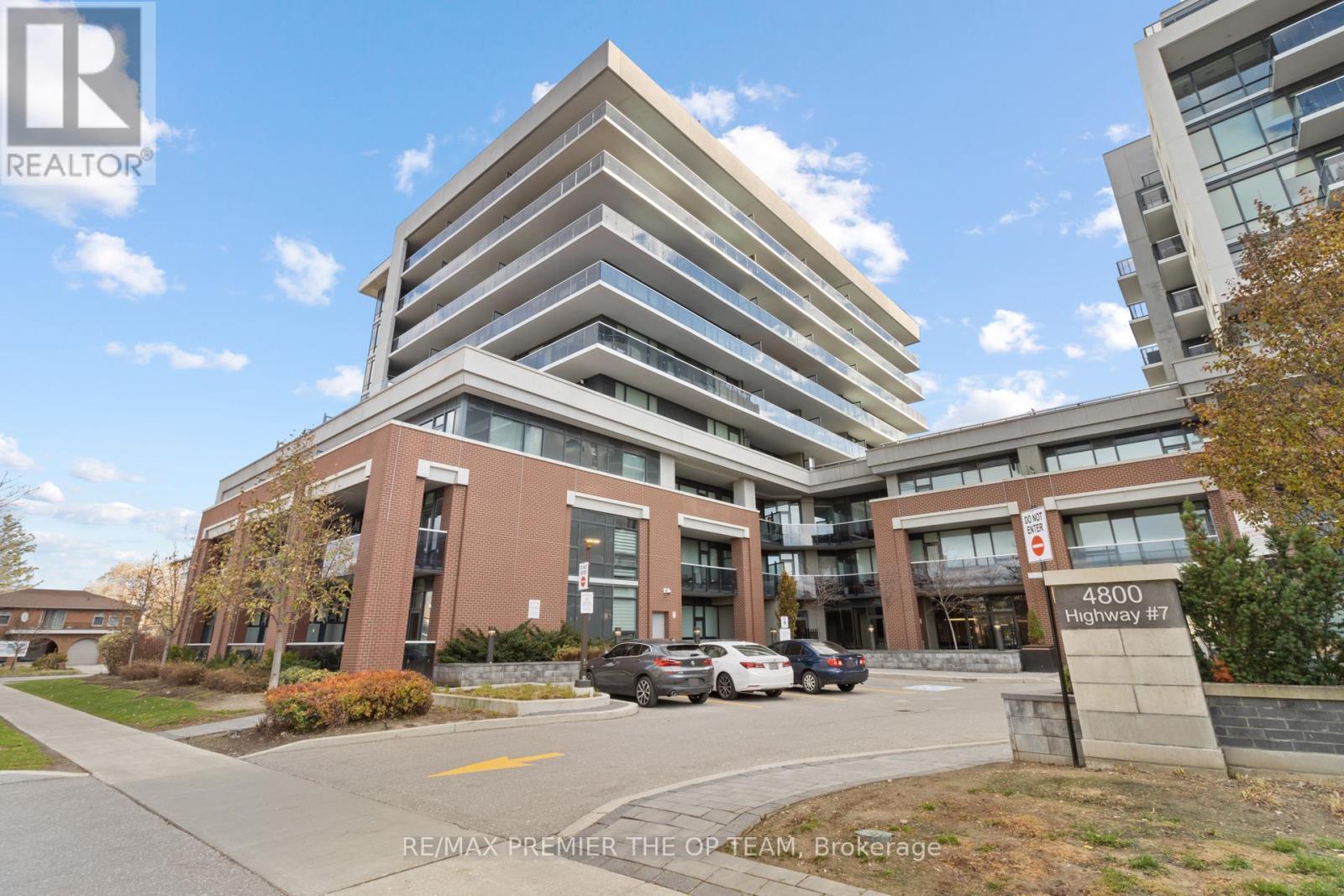 508 - 4800 Highway 7 W, Vaughan, ON - Outdoor With Facade