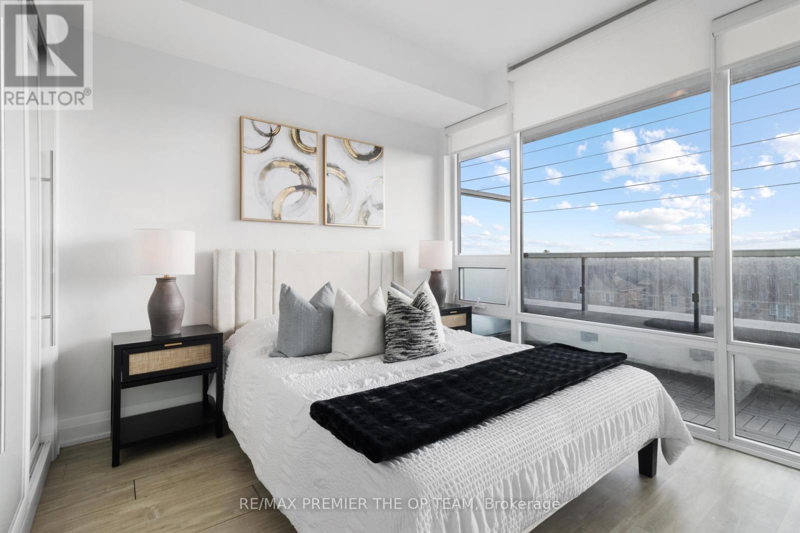 508 - 4800 Highway 7 W, Vaughan, ON - Indoor Photo Showing Bedroom