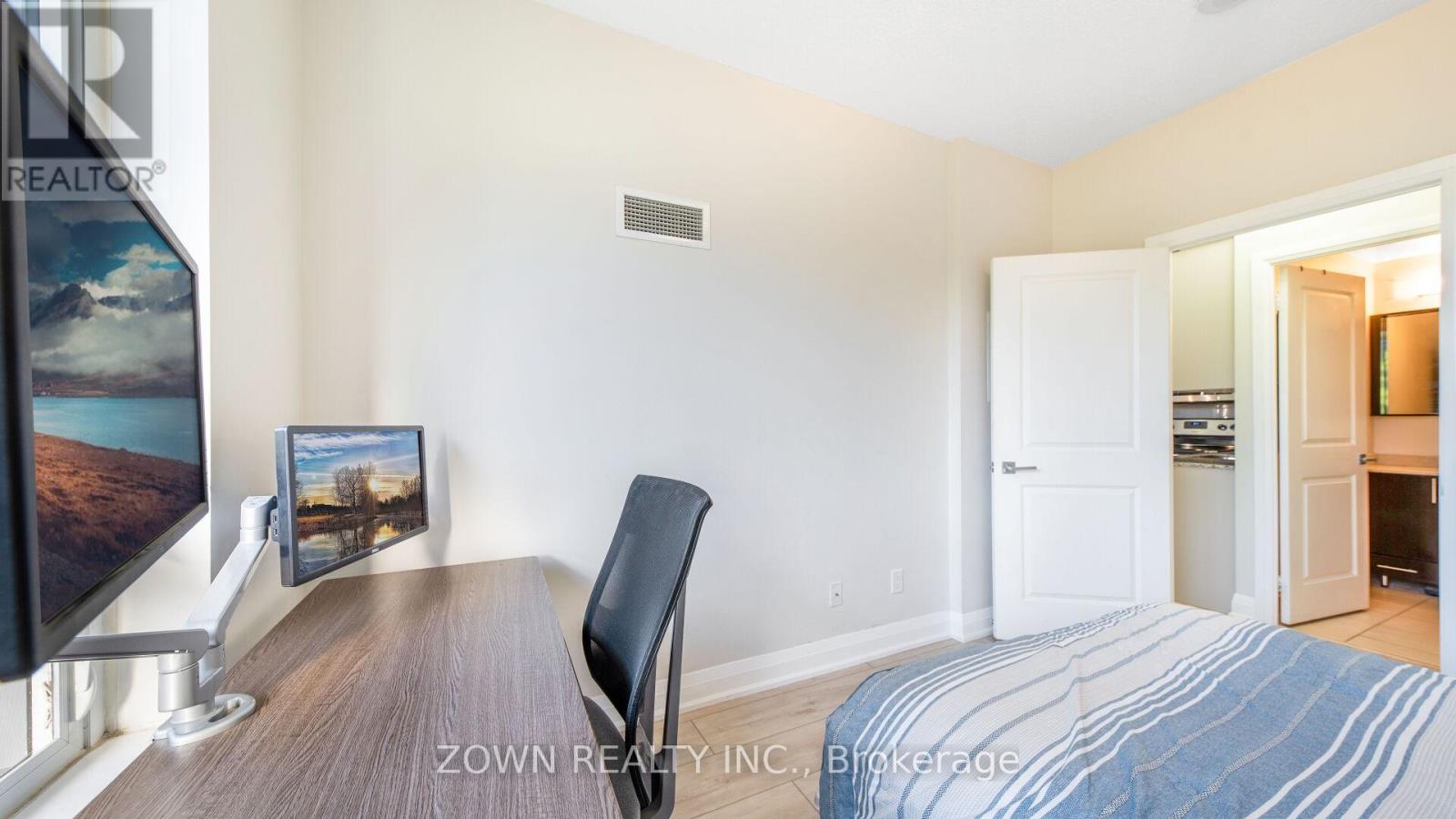 201 - 85 North Park Road, Vaughan, ON - Indoor Photo Showing Bedroom