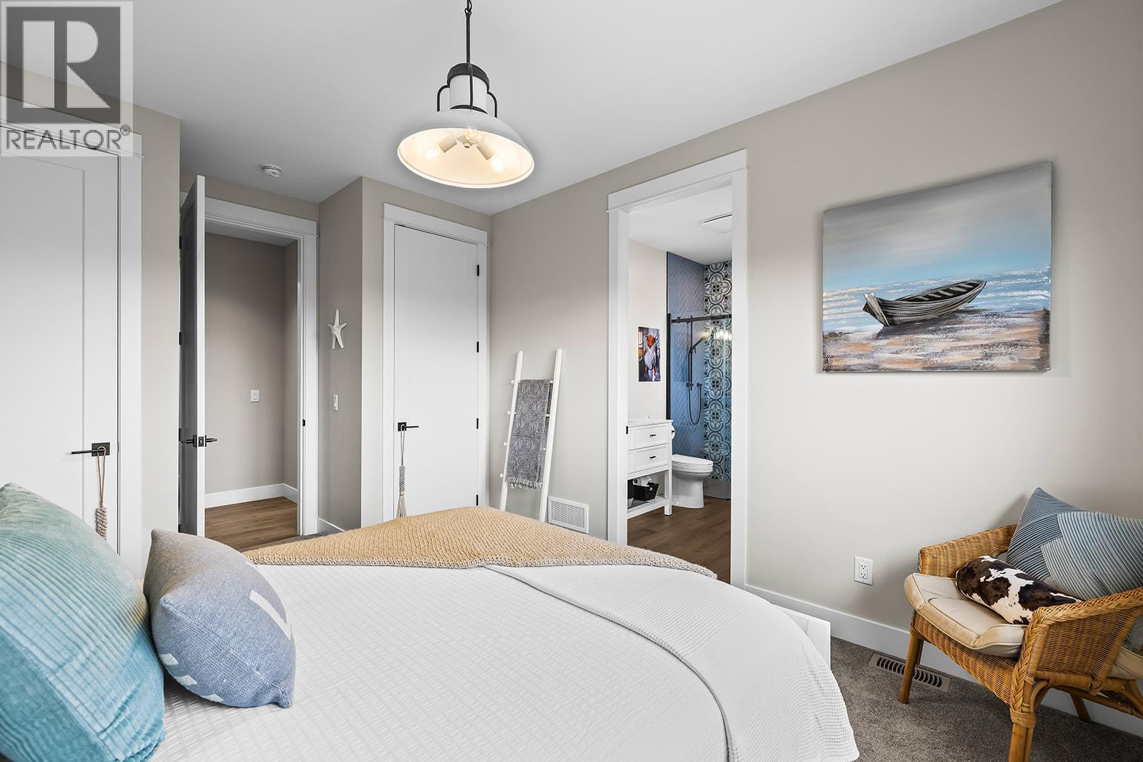 720 Turner Road, Kelowna, BC - Indoor Photo Showing Bedroom