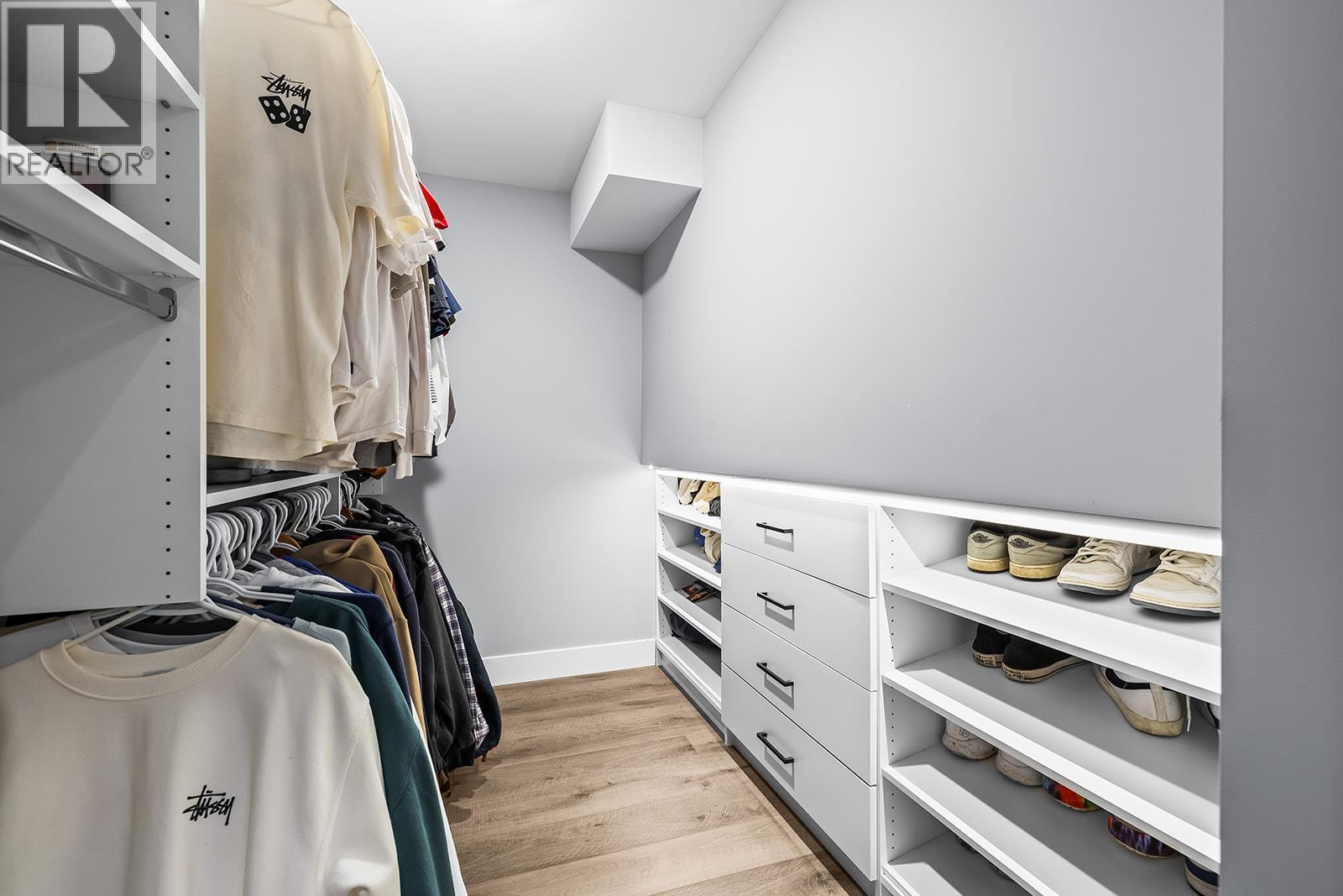 720 Turner Road, Kelowna, BC - Indoor