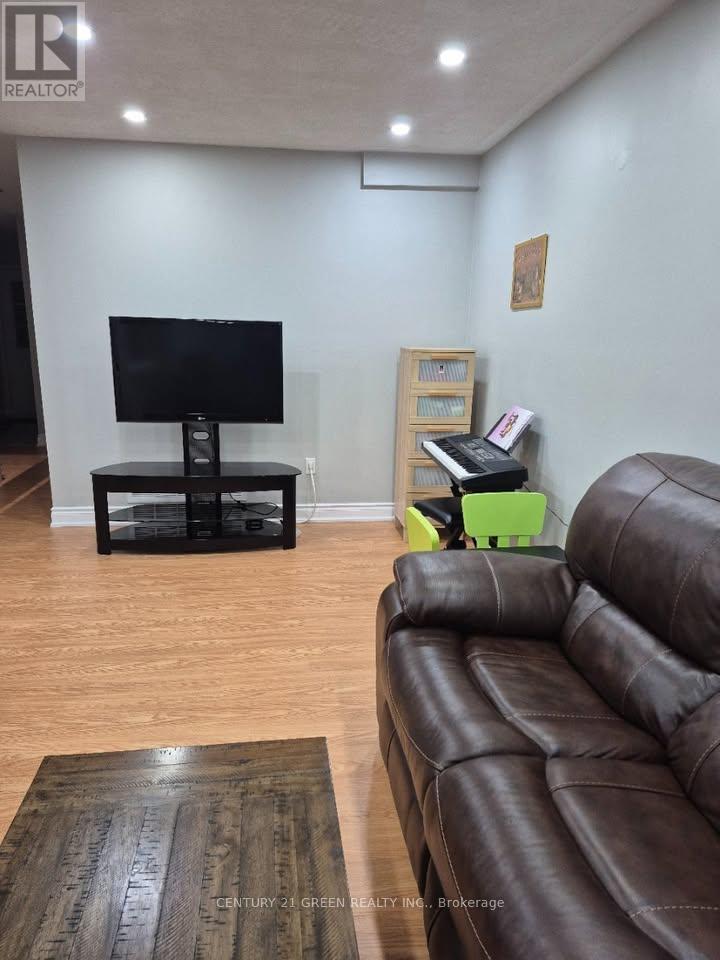 64 Wilmont Court, Brampton, ON - Indoor Photo Showing Basement