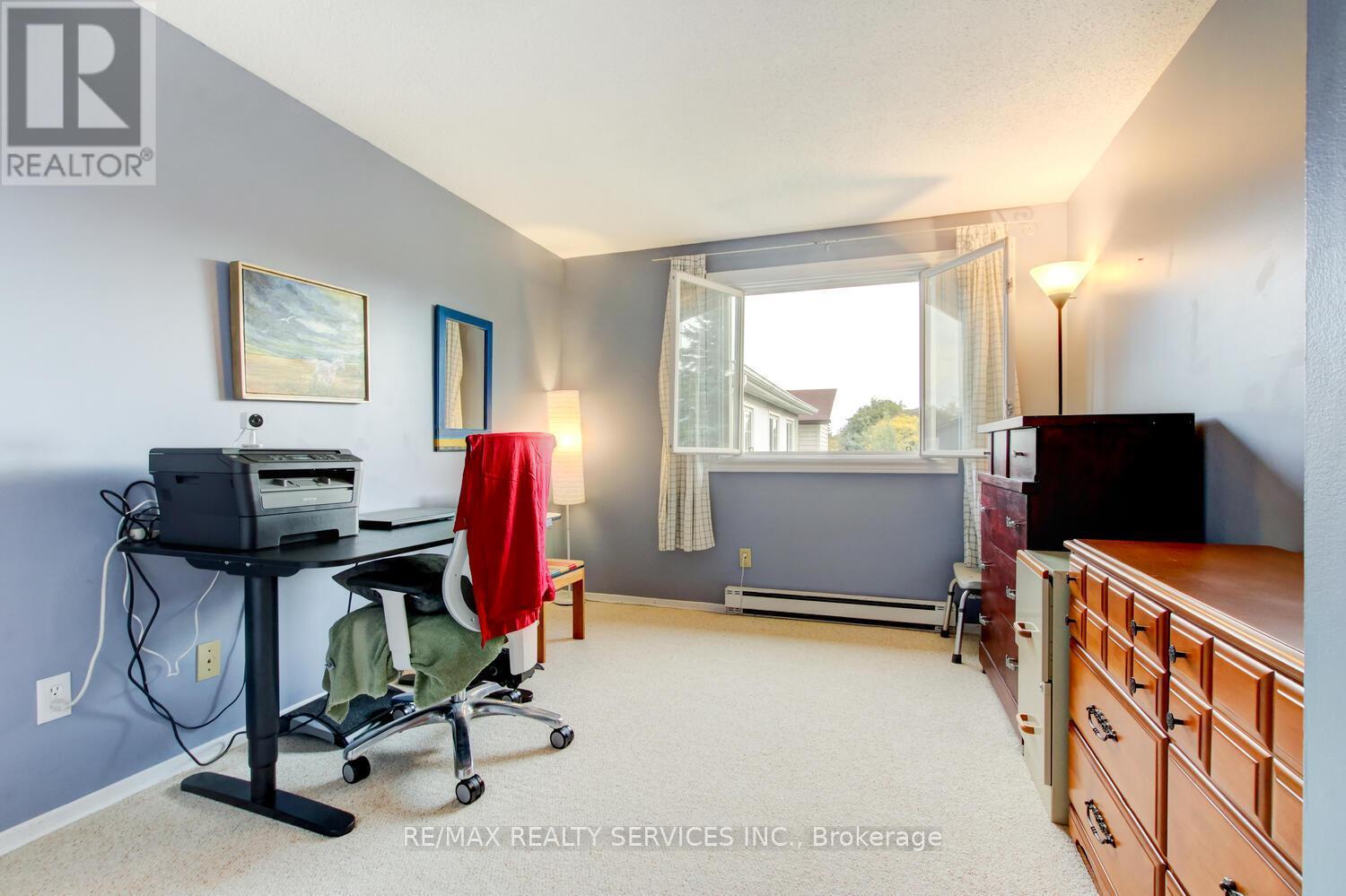 7 Hamlet Court, Brampton, ON - Indoor Photo Showing Office