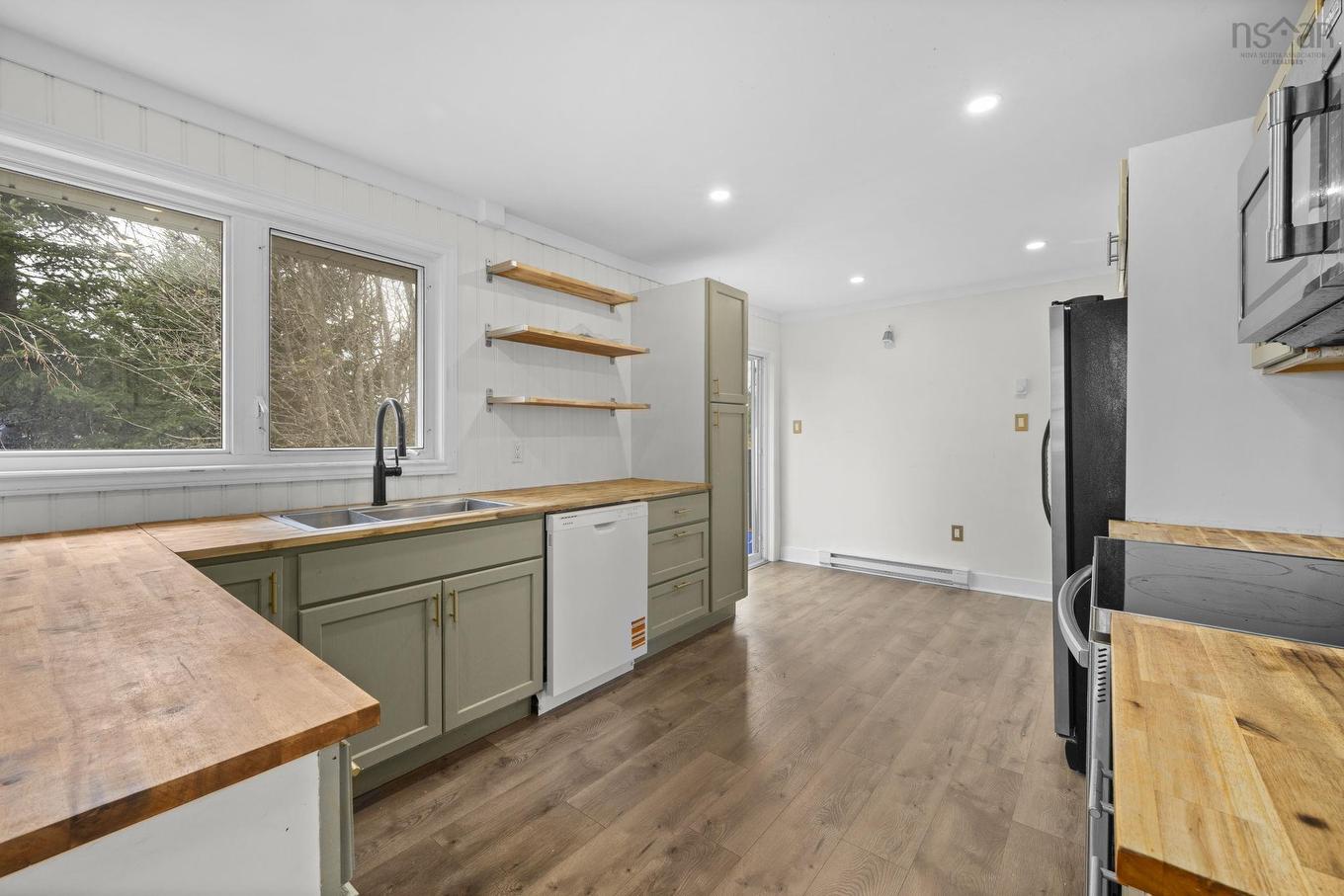 687 Waverley Road, Dartmouth, NS