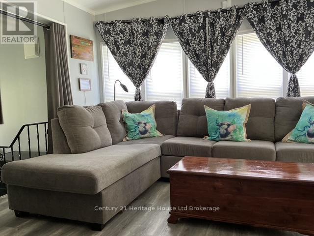 2 Whylie - 596101 Oxford 59 Highway, East Zorra-Tavistock (Hidden Valley), ON