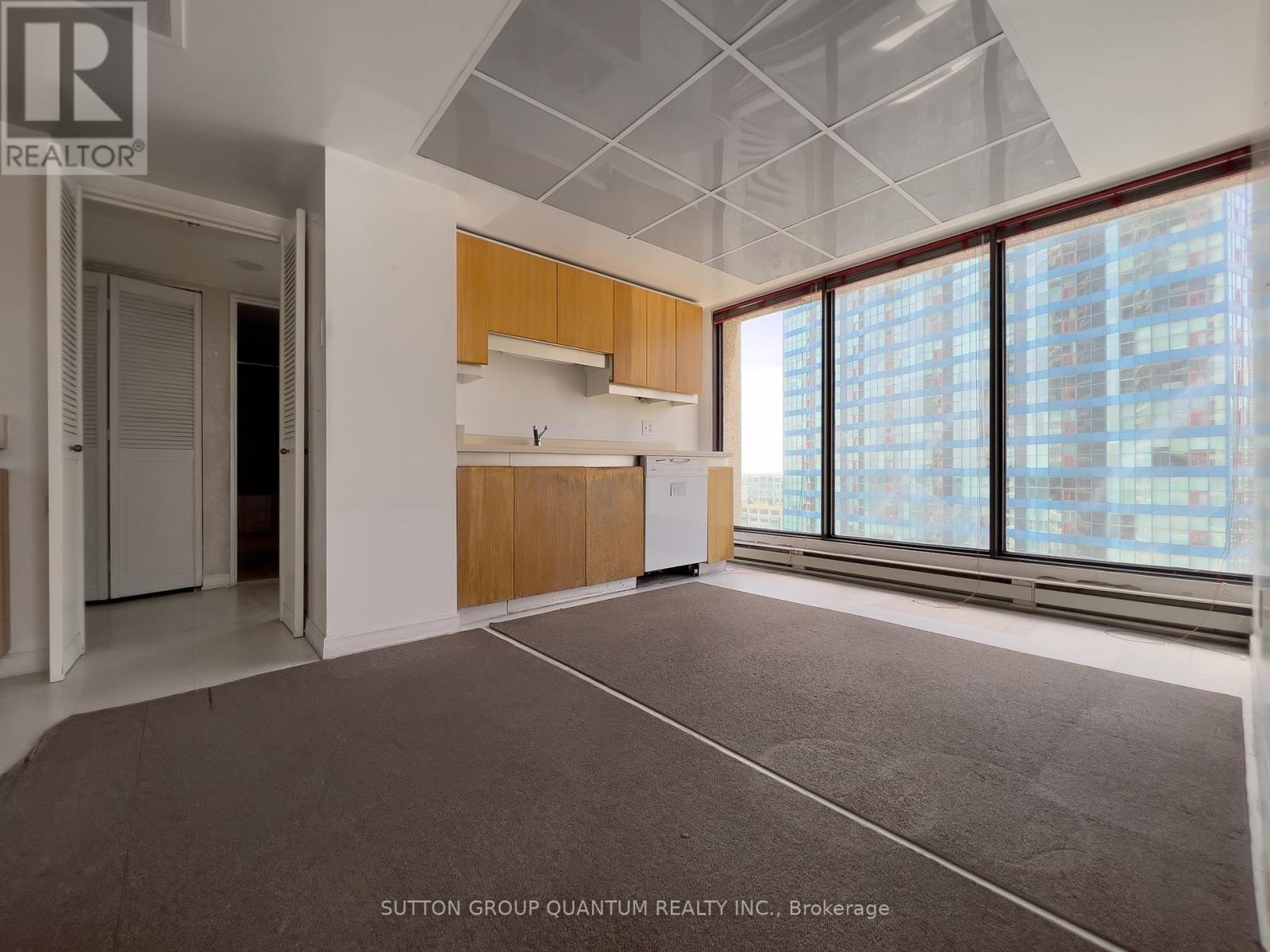 1617 - 55 Harbour Square, Toronto, ON - Indoor