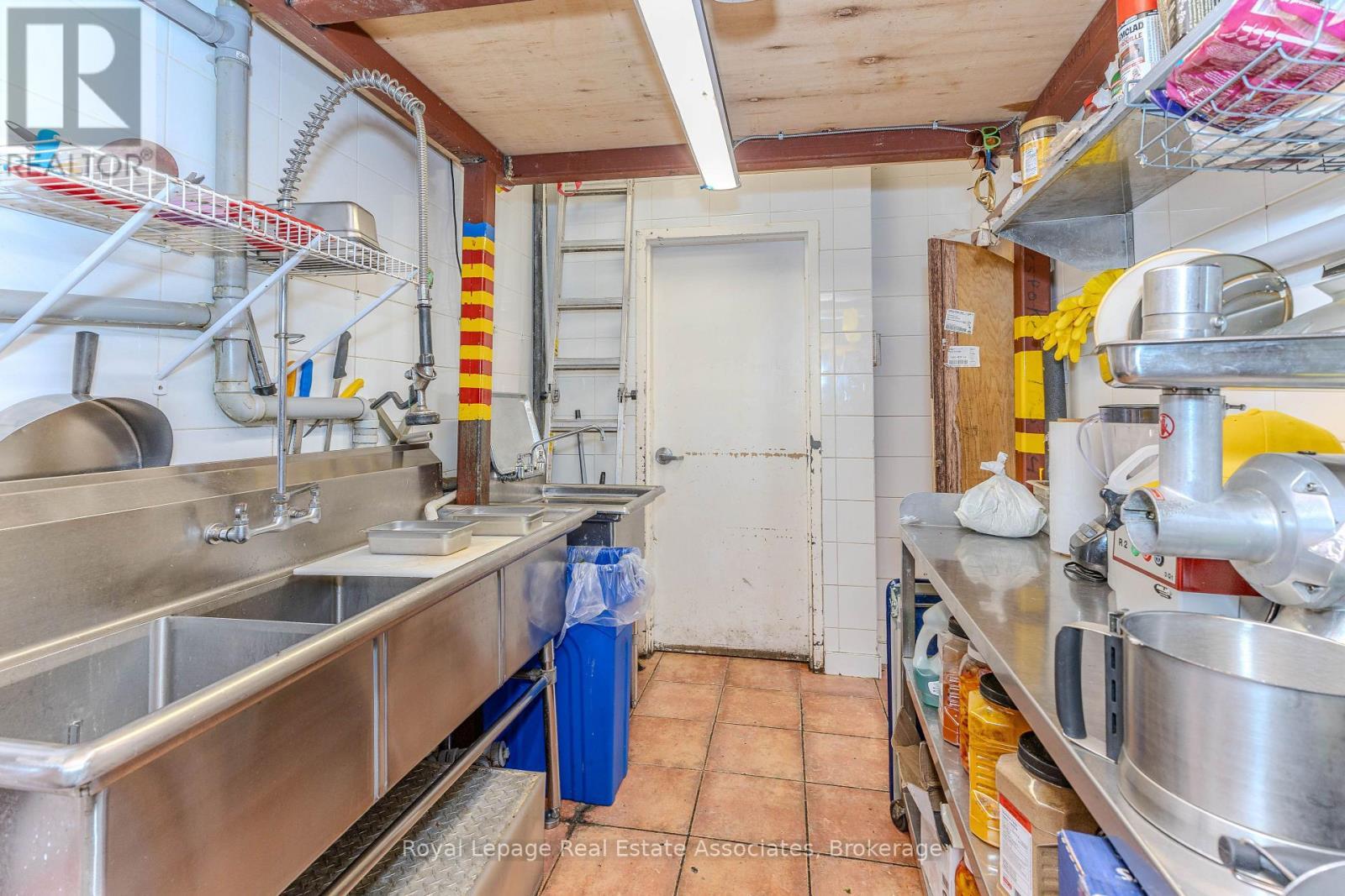 Unit 1 - 750 Spadina Avenue, Toronto, ON