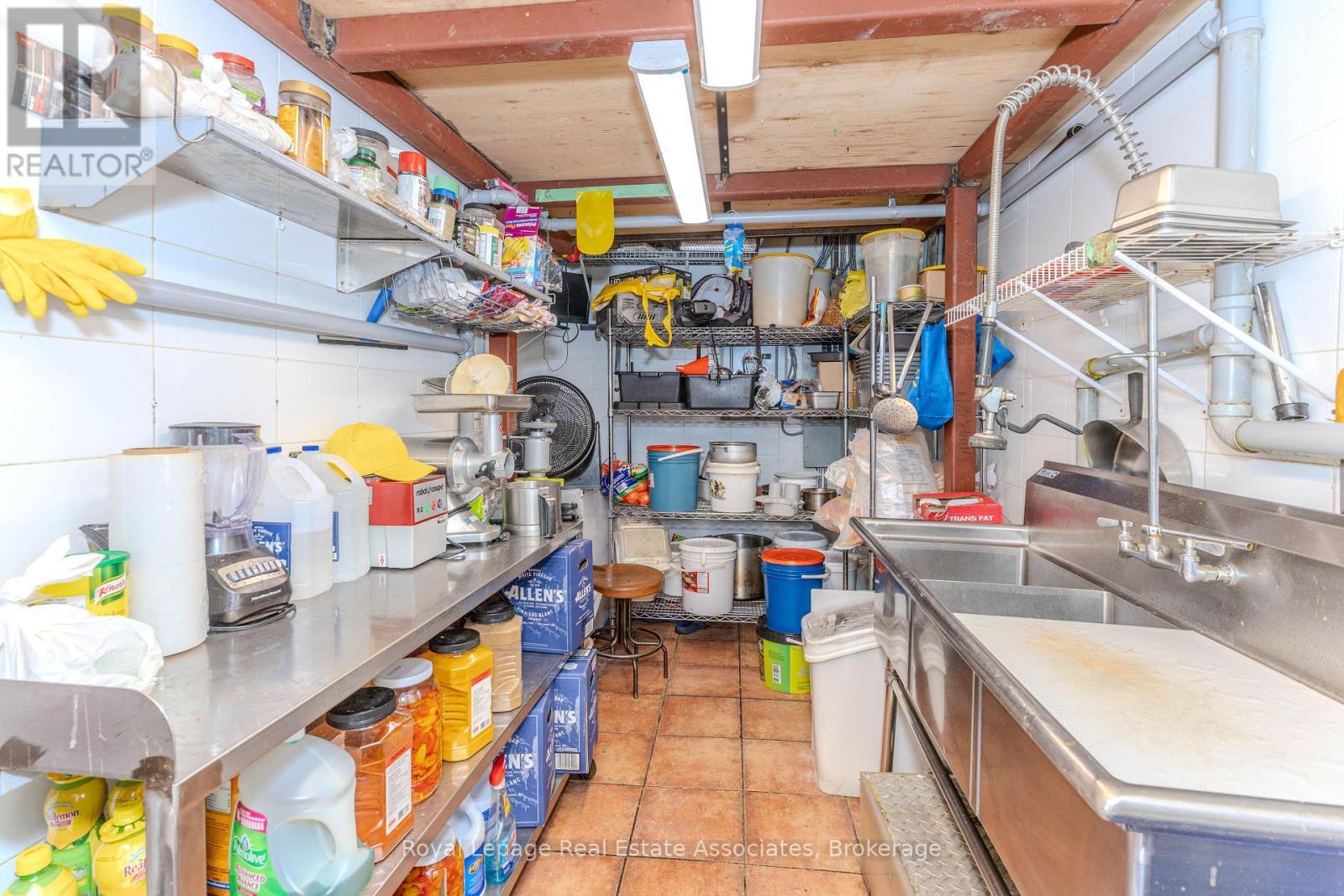 Unit 1 - 750 Spadina Avenue, Toronto, ON