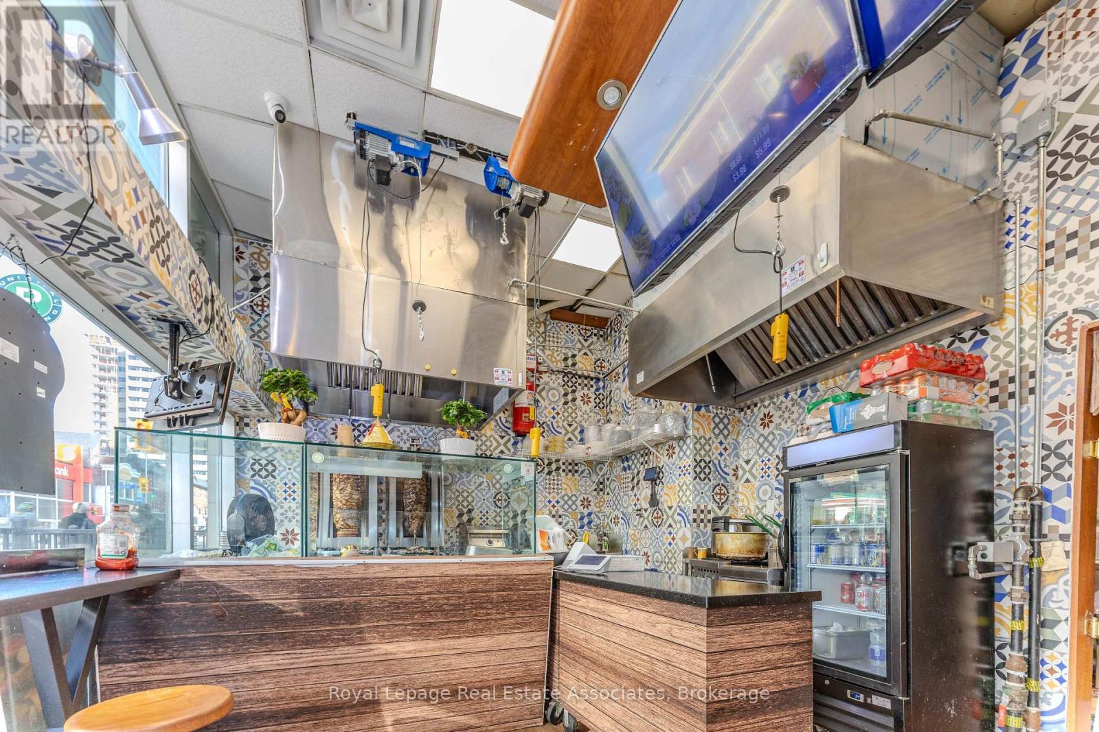 Unit 1 - 750 Spadina Avenue, Toronto, ON