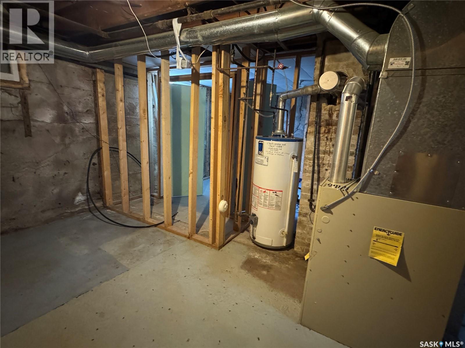 121 2Nd Avenue W, Biggar, SK - Indoor Photo Showing Basement