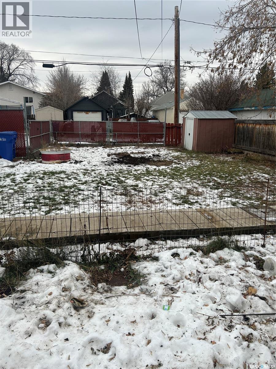 236 12Th Street E, Prince Albert, SK - Outdoor