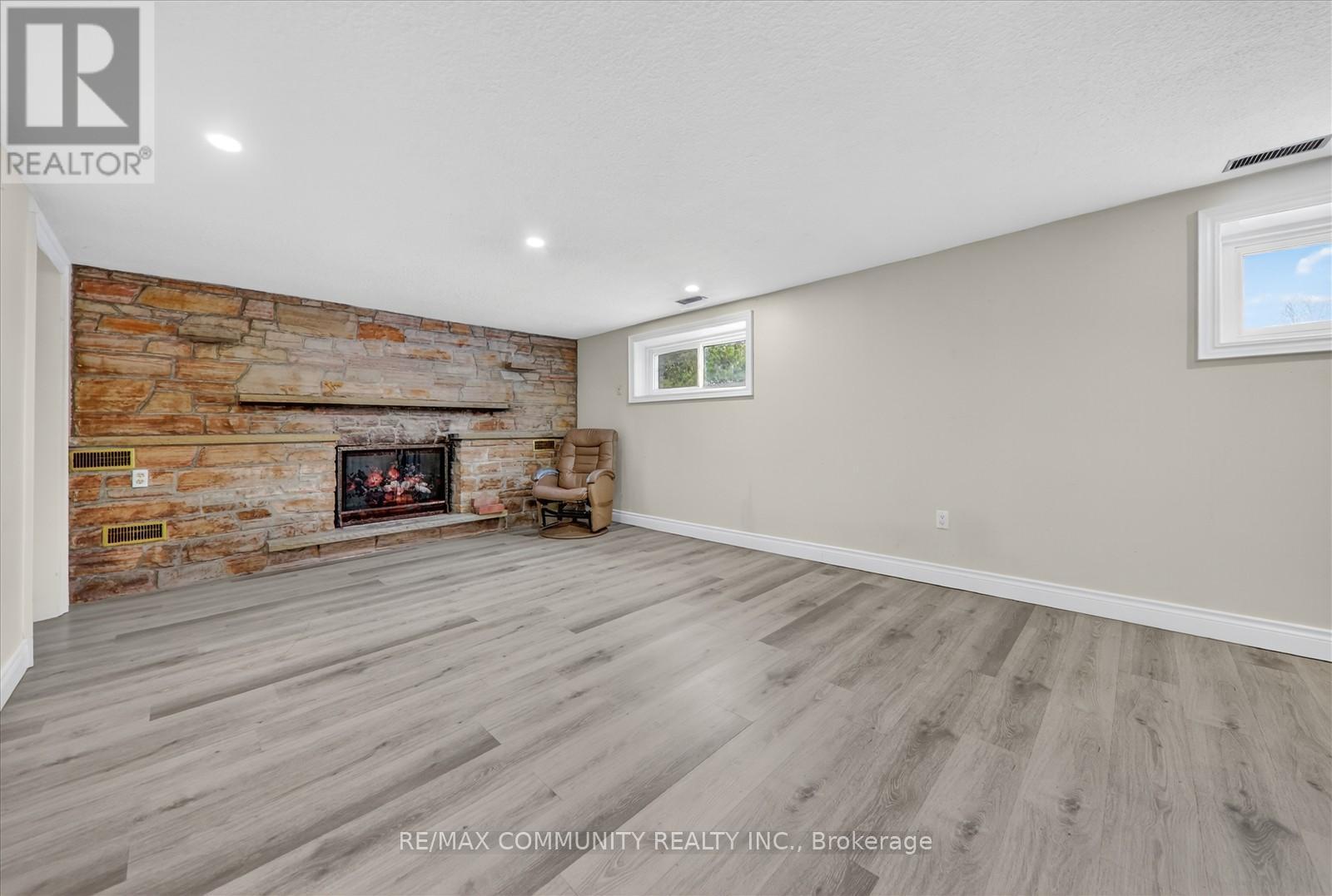 Basement - 6104 Bloomington Road, Whitchurch-Stouffville, ON - Indoor With Fireplace