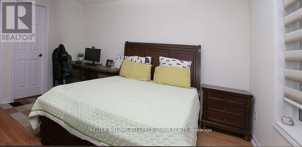 1924 Donald Cousens Parkway, Markham, ON - Indoor Photo Showing Bedroom