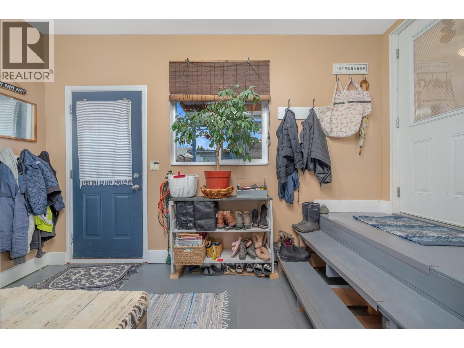 5513 Willow Drive, Vernon, BC - Indoor Photo Showing Other Room