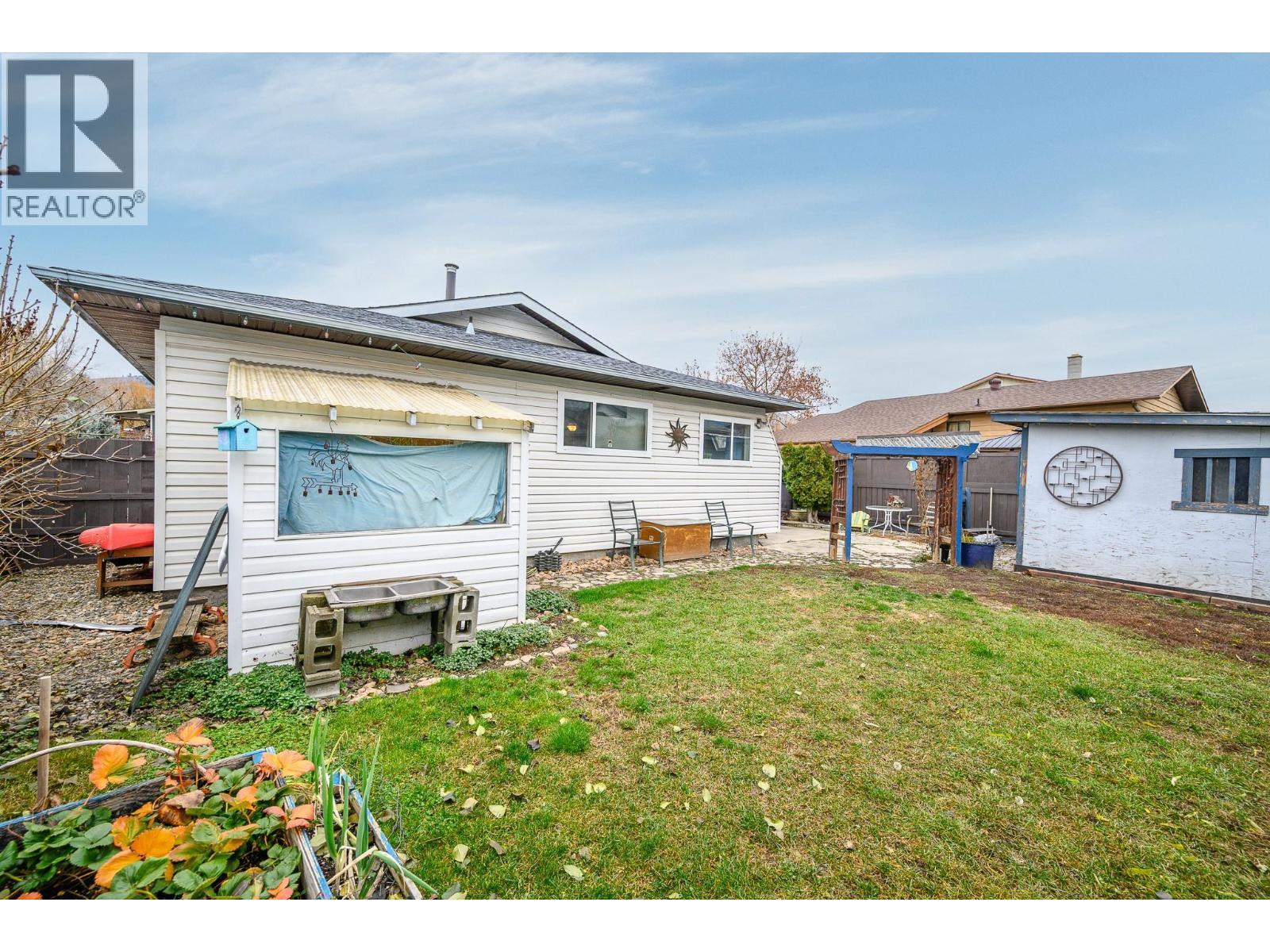 5513 Willow Drive, Vernon, BC - Outdoor