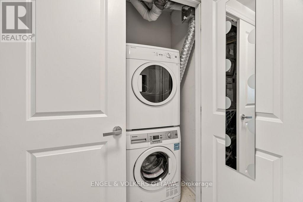 408 - 195 Besserer Street, Ottawa, ON - Indoor Photo Showing Laundry Room