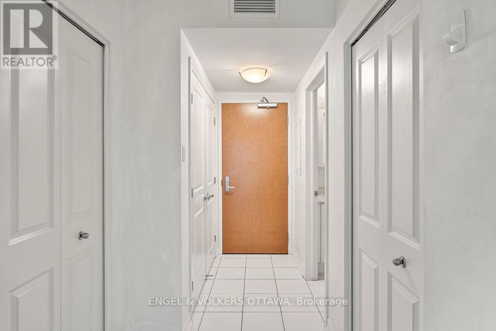 408 - 195 Besserer Street, Ottawa, ON - Indoor Photo Showing Other Room