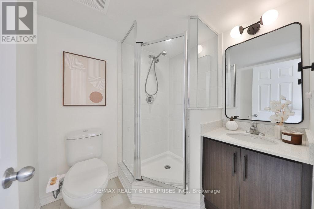 71 - 130 Twenty Fourth Street, Toronto, ON - Indoor Photo Showing Bathroom