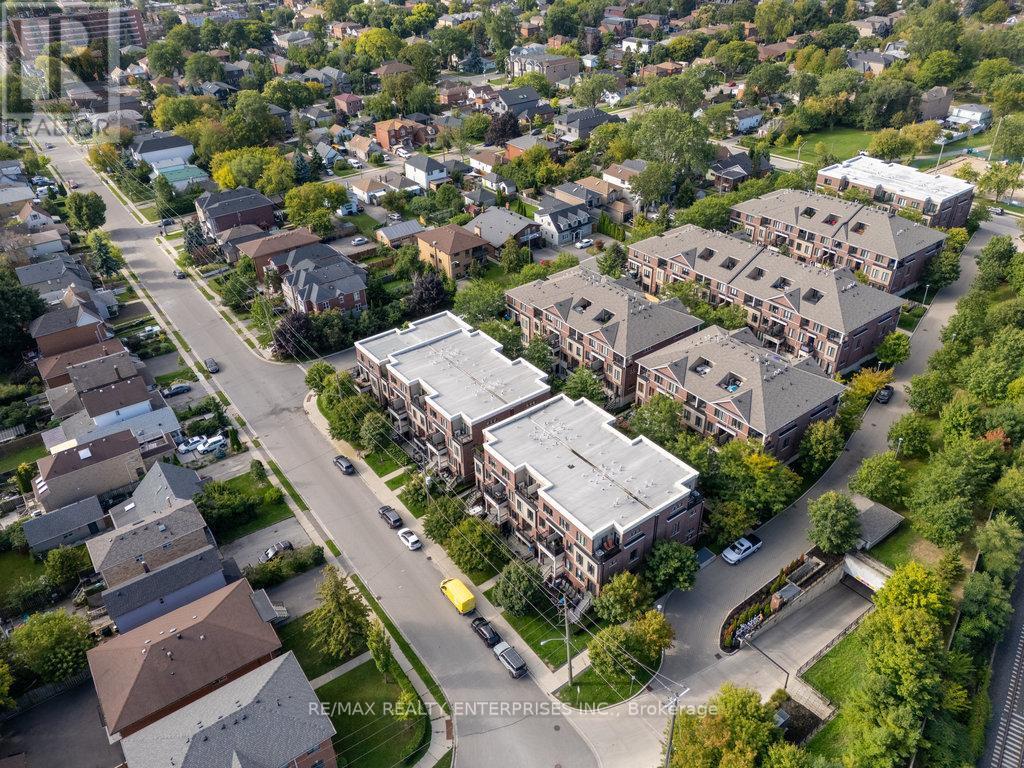 71 - 130 Twenty Fourth Street, Toronto, ON - Outdoor With View