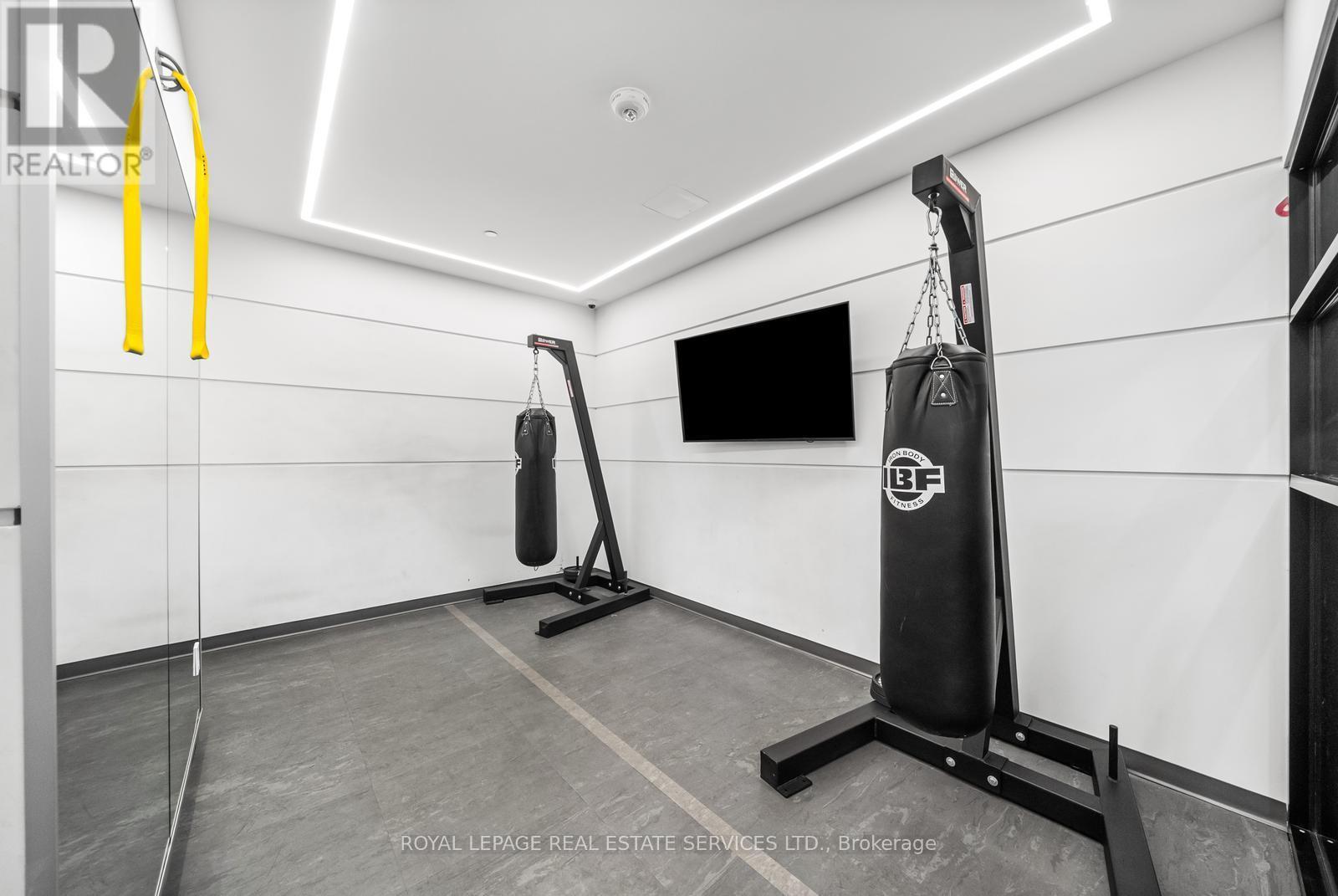 812 - 50 George Butchart Drive, Toronto, ON - Indoor