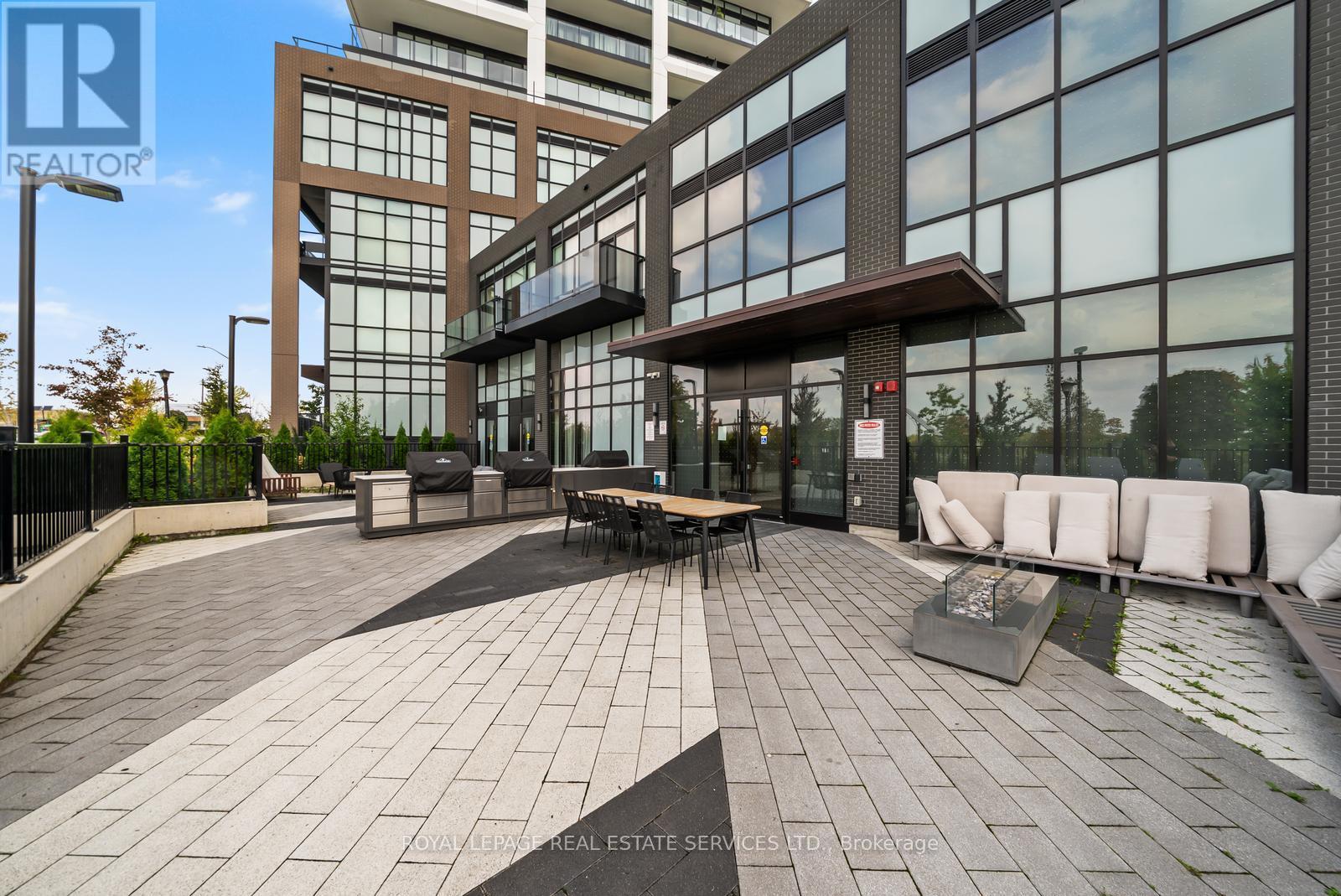 Outdoor Patio & BBQs - 812 - 50 George Butchart Drive, Toronto, ON - Photo Showing Other Room