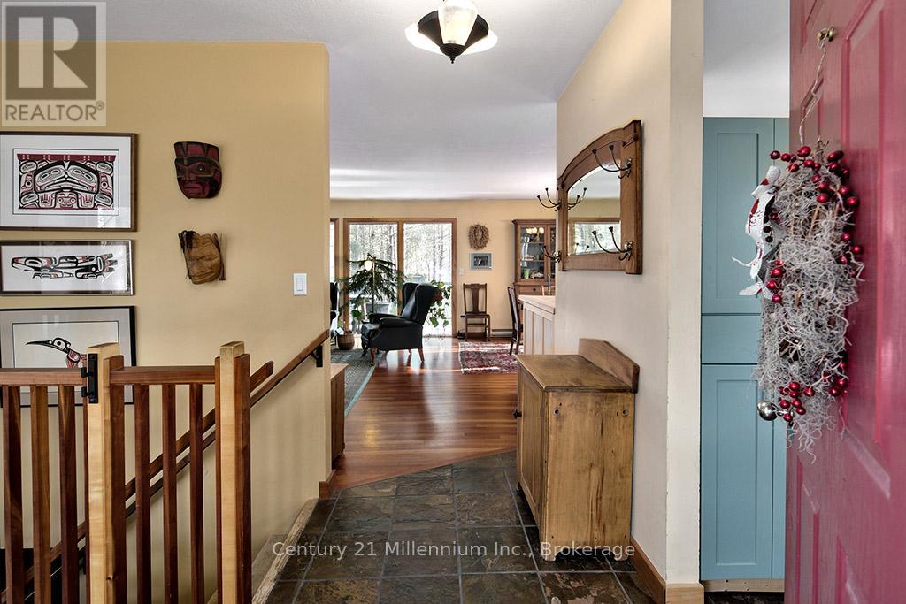 265797 25Th Side Road, Meaford, ON - Indoor Photo Showing Other Room