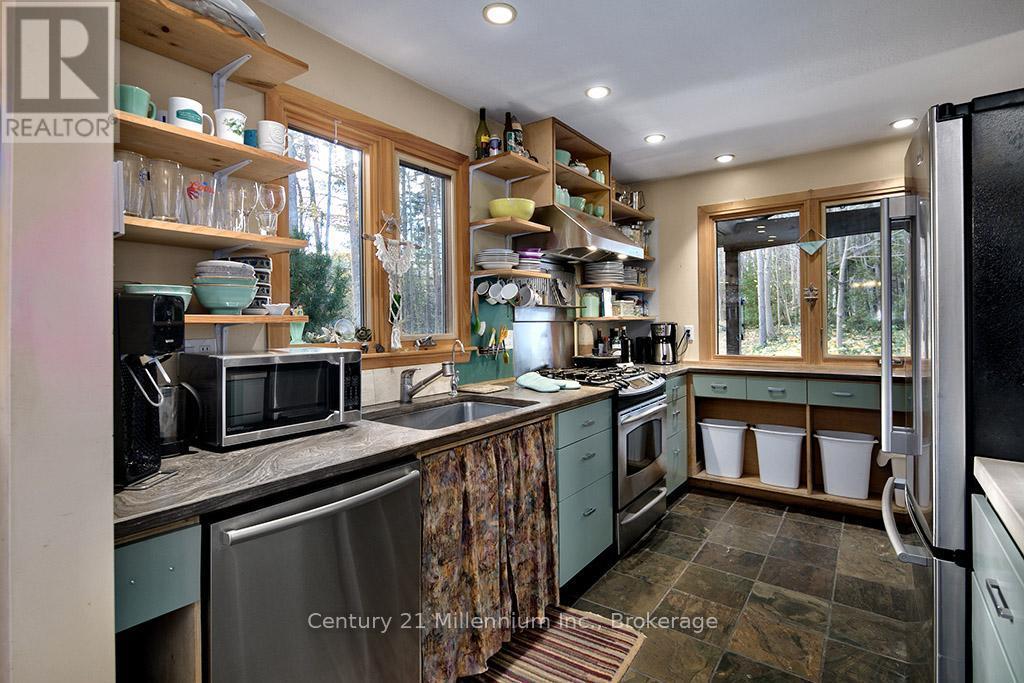 265797 25Th Side Road, Meaford, ON - Indoor Photo Showing Kitchen