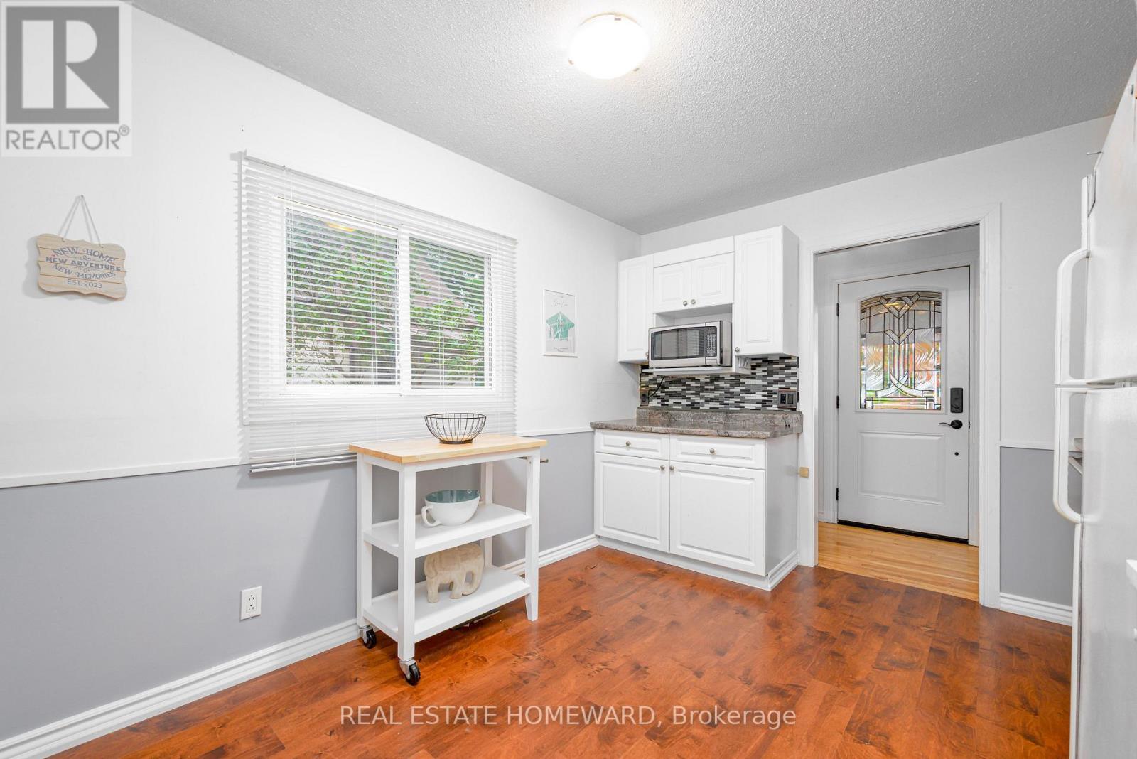 521 O'Connell Road, Peterborough, ON - Indoor