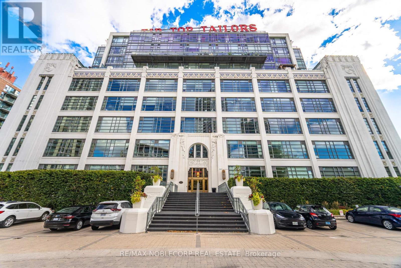 228 - 637 Lake Shore Boulevard W, Toronto, ON