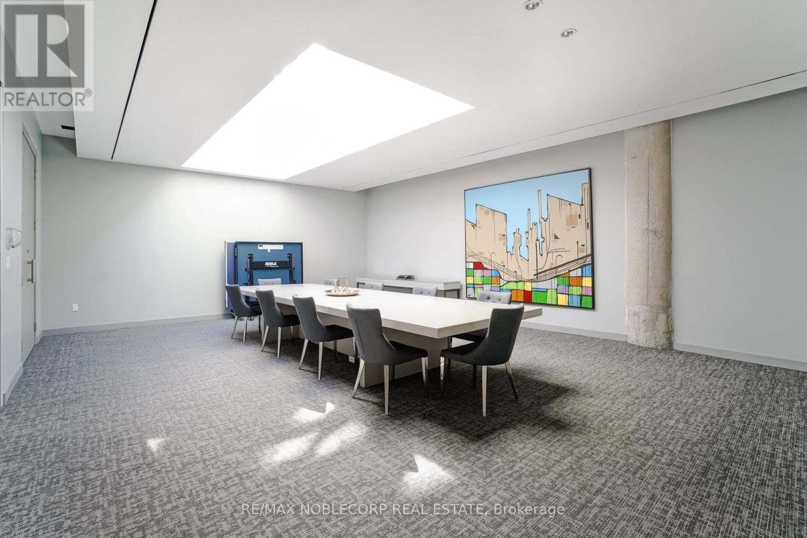 228 - 637 Lake Shore Boulevard W, Toronto, ON