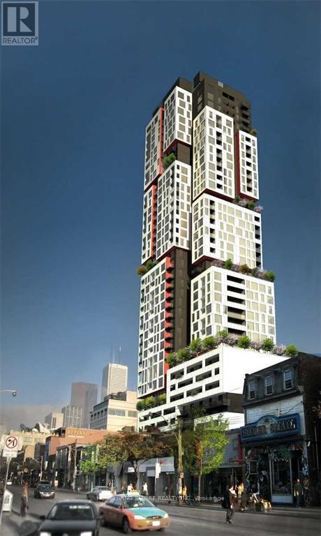 802 - 318 Richmond Street W, Toronto, ON - Outdoor With Facade