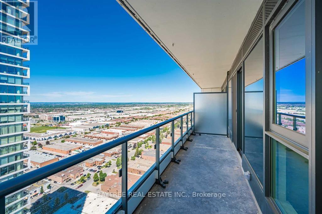 3910 - 950 Portage Parkway, Vaughan, ON - Outdoor With View With Exterior