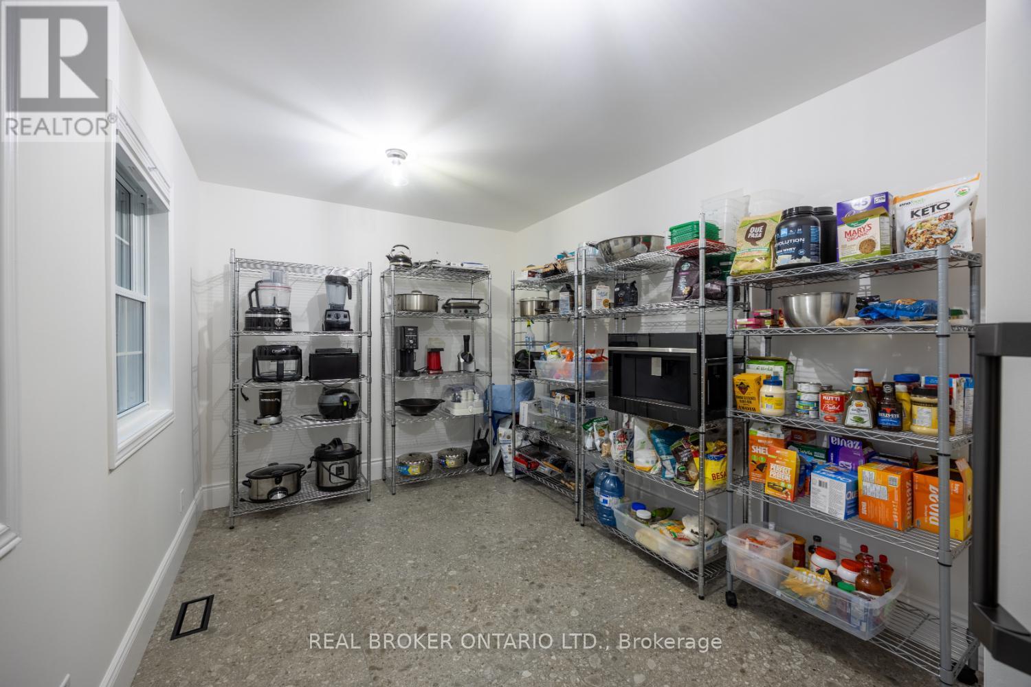 398 Sandy Hook Road, Kawartha Lakes (Manvers), ON - Indoor